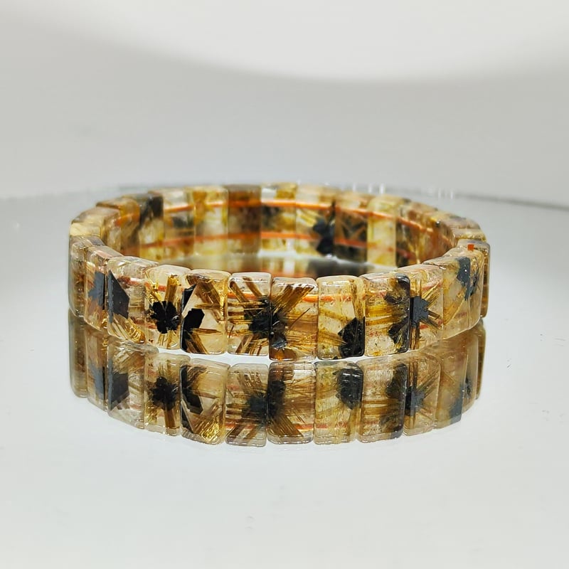 太陽放射タイチンルチルバングル✩☪パワーストーン　天然石 太陽放射タイチンルチルバングル✩☪パワーストーン 天然石 高品質