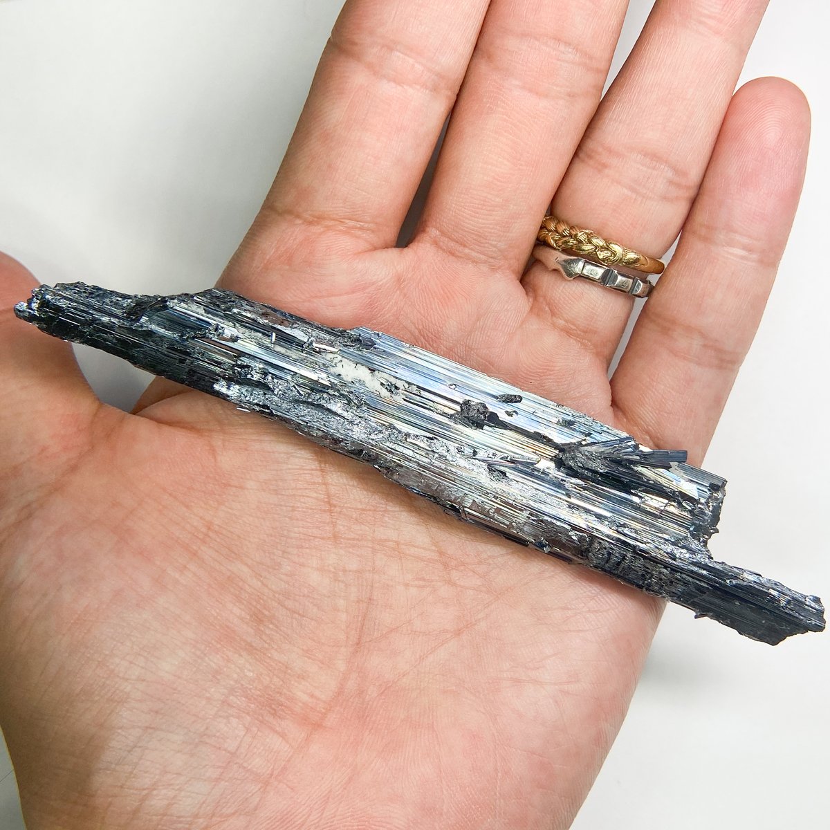 究極の魔除け【希少鉱物】スティブナイト　クラスター　原石 究極の魔除け【希少鉱物】スティブナイト クラスター 原石