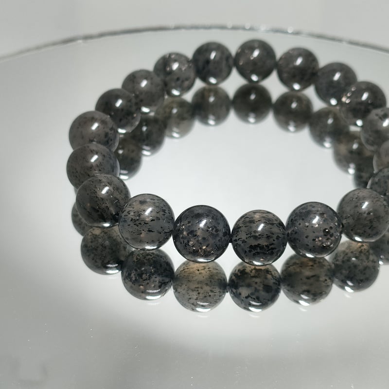 📹【希少】ブラックアベンチュリン(グラファイトインクォーツ)10mm