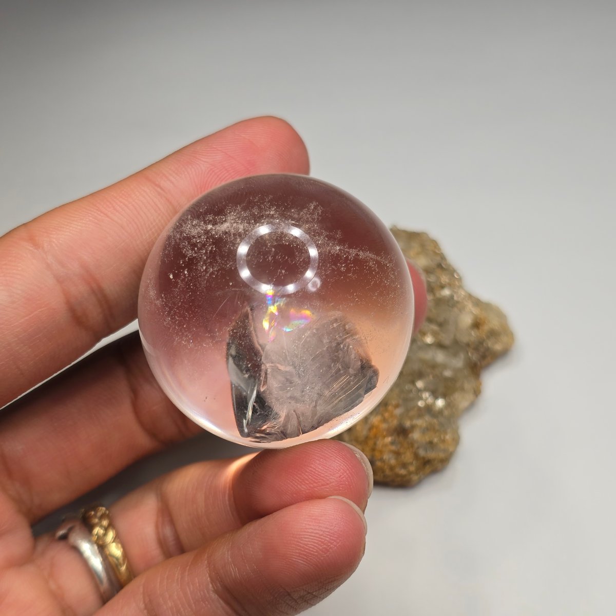 極美品】75.8.mm 天然 水晶玉 山梨県水晶宝石協同組合研磨 スフィア