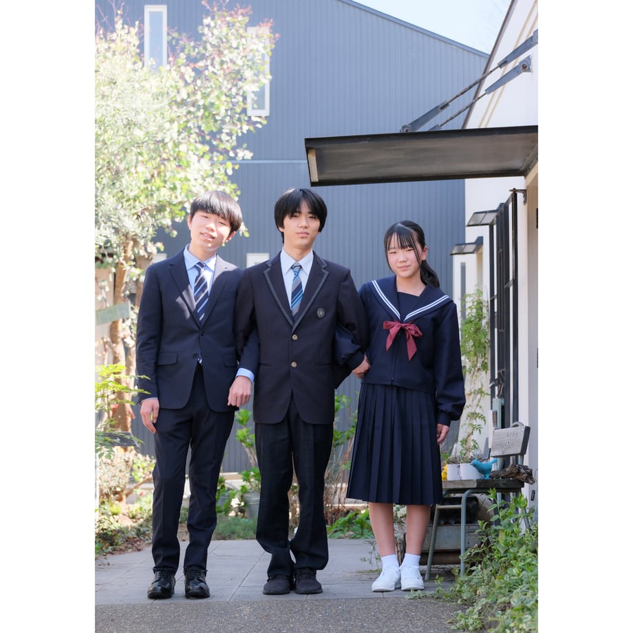 634d422e4292bf0cee300f86