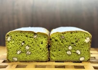 米粉パン　抹茶大納言