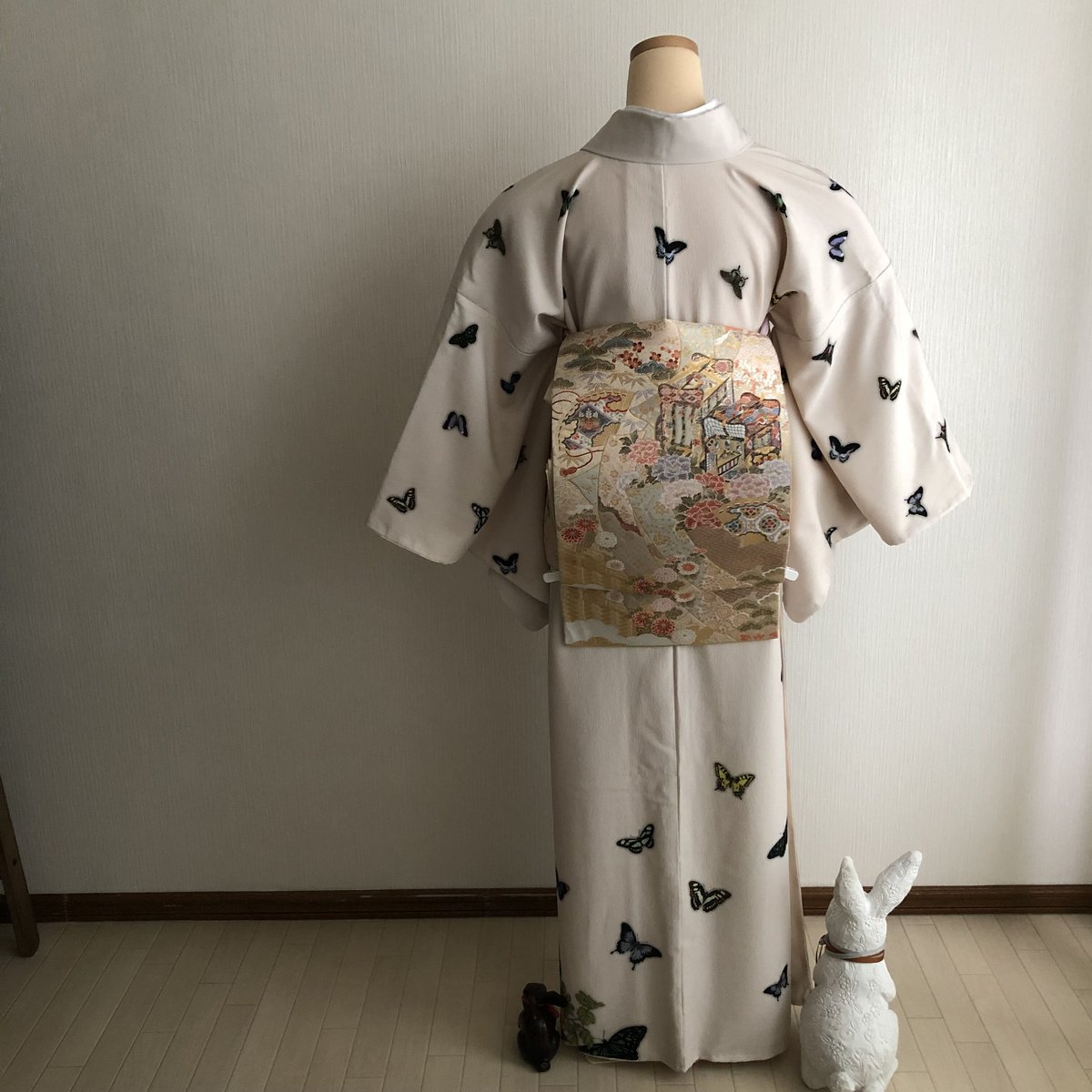 上質訪問着　薔薇　蝶　♪柄　専用 fit=scale-down,w=1200