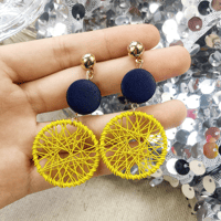 ビビット イエロー ビッグラウンドデザイン ピアス