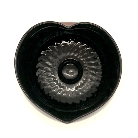 174 猪目茶碗　ポルカドット(天道虫) 10.5×7.1cm　小ぶり