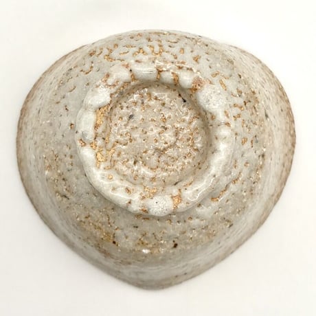 (茶45)　猪目茶碗　萩焼風志野　12.8×7.5cm