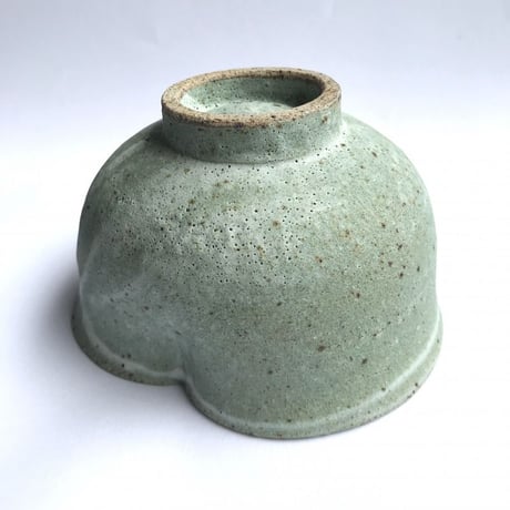 340 猪目茶碗　鶯唐津　13.2×7.6cm