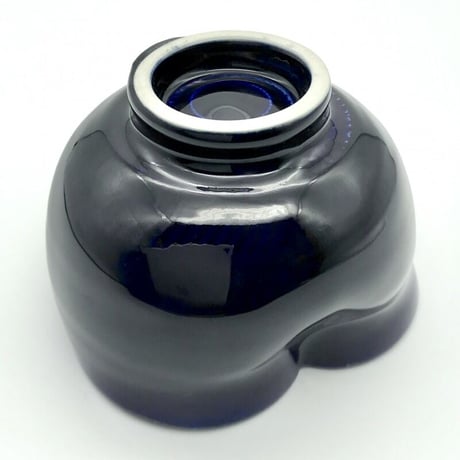 214   猪目茶碗　瑠璃　11.0×7.4cm
