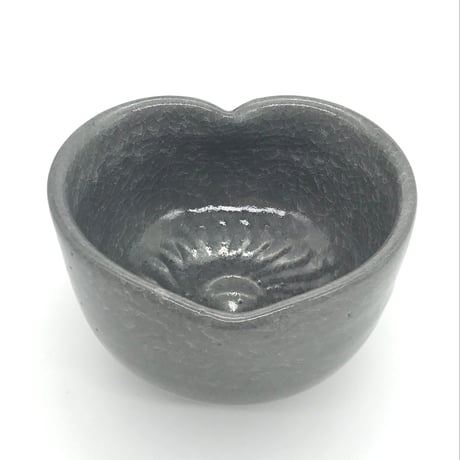 625 猪目茶碗　薄氷(うすらい)　12.8×8.5cm