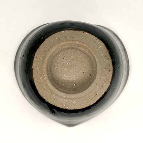 106  猪目茶碗　油滴天目　土モノ　12.5×7.5cm