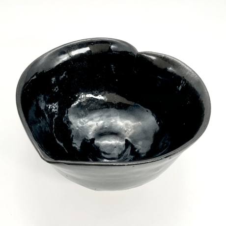 106  猪目茶碗　油滴天目　土モノ　12.5×7.5cm