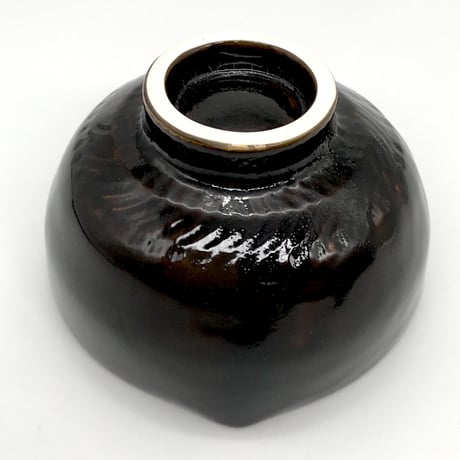216   猪目茶碗　玄　11.0×7.0cm