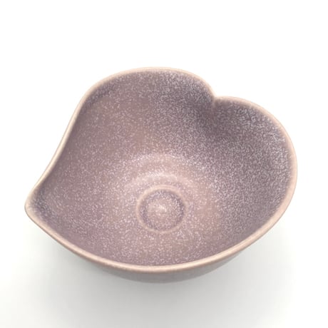 B144 猪目茶碗　はなびら(紫苑珊瑚)　13.5×7.9cm