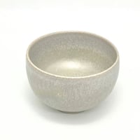 601 茶碗　掌(たなごころ)　10.5×7.2cm