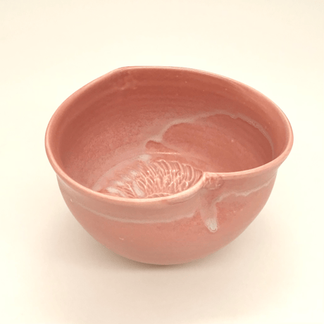 196   猪目茶碗　乙女色　10.1×6.3cm　小ぶり