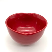 652 猪目茶碗　緋(あけ)  　13.1×8.7cm