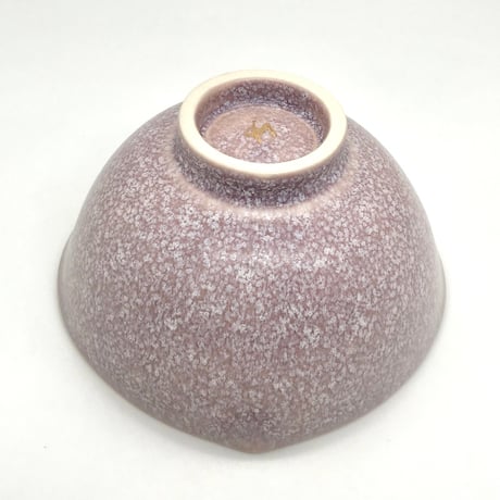 B149 猪目茶碗　紫苑珊瑚　14.2×7.9cm