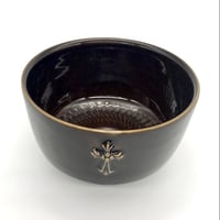 403 十字架天目茶碗　千　11.0×6.9cm