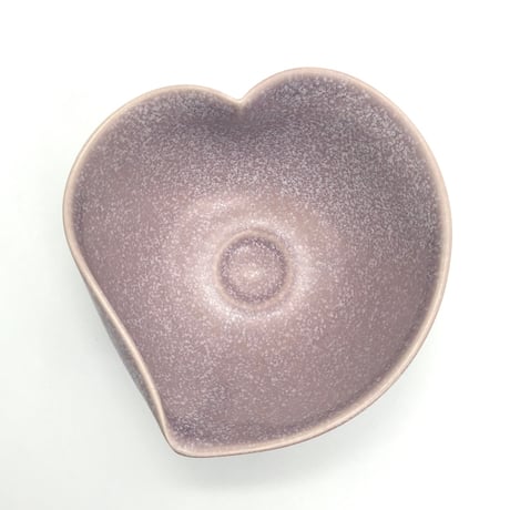 B144 猪目茶碗　はなびら(紫苑珊瑚)　13.5×7.9cm