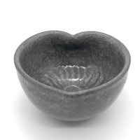 B138 猪目茶碗　薄氷(うすらい)　13.7×8.3cm