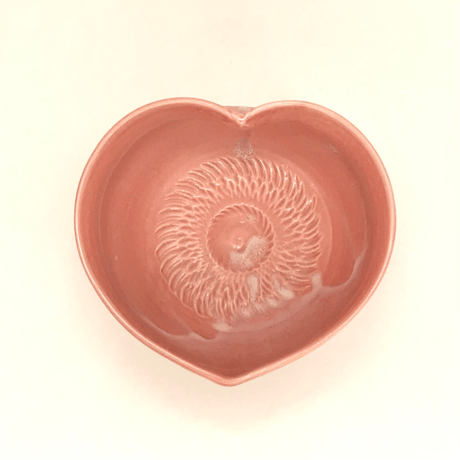 196   猪目茶碗　乙女色　10.1×6.3cm　小ぶり