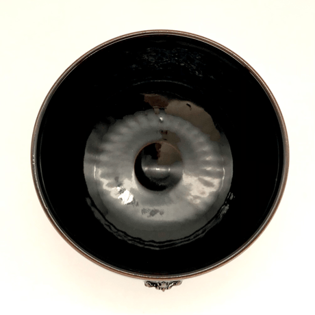 169 十字架天目茶碗　千　10.5×8.0cm