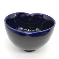 308   猪目茶碗　瑠璃　11.8×7.2cm