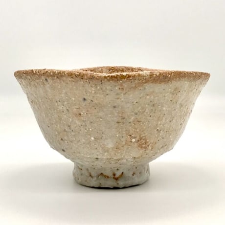 (茶45)　猪目茶碗　萩焼風志野　12.8×7.5cm