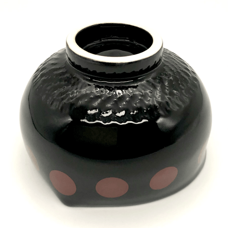 174 猪目茶碗　ポルカドット(天道虫) 10.5×7.1cm　小ぶり