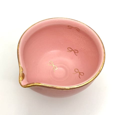 724　片口　撫子+金リボン　12.8×8.8cm