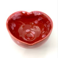 497  猪目茶碗　緋色に桜のベール　12.4×7.2cm