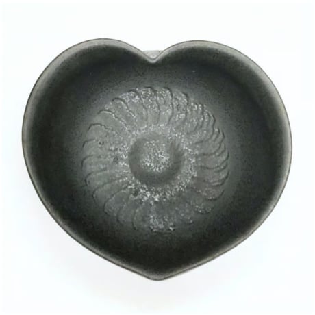 037 猪目茶碗　黒助　12.0×7.0cm