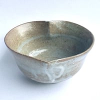 329 猪目茶碗　鼠志野《薄墨桜》 土モノ 11.6×6.4cm