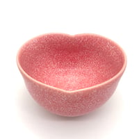 700 猪目茶碗　桜珊瑚 12.2×7.1cm