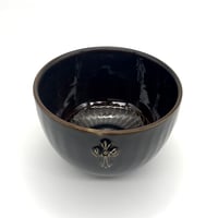 630 十字架天目茶碗　千　11.3×7.8cm