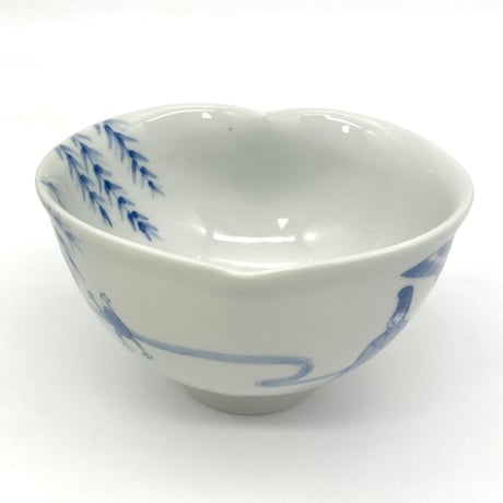509 染付小野道風図猪目茶碗(磁器土)　13.3×7.8cm