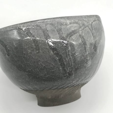 B23 猪目茶碗　薄氷(うすらい)　13.4×9.0cm