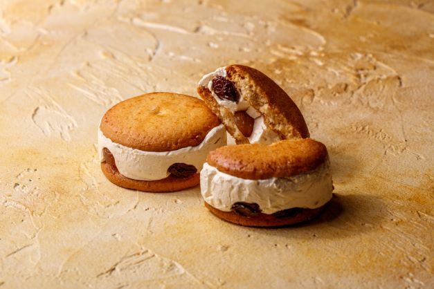 バターサンド A's 6個入 ※冷蔵商品 | OKAMAN STORE