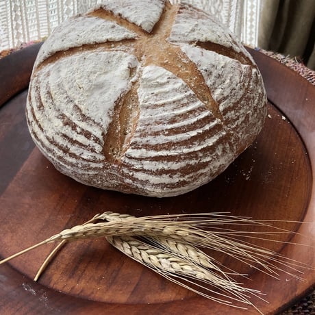 有機スペルト小麦100％の贅沢な大きなパン