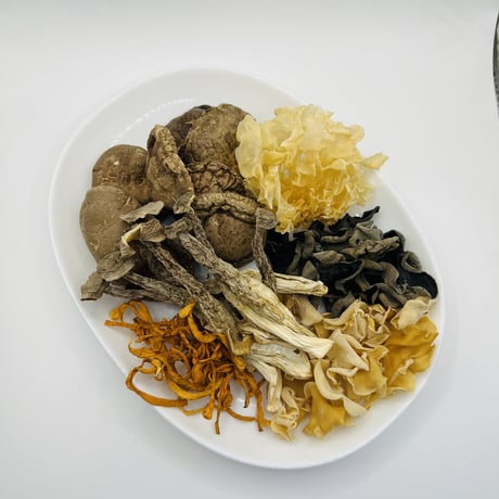白いきくらげ（白木耳）