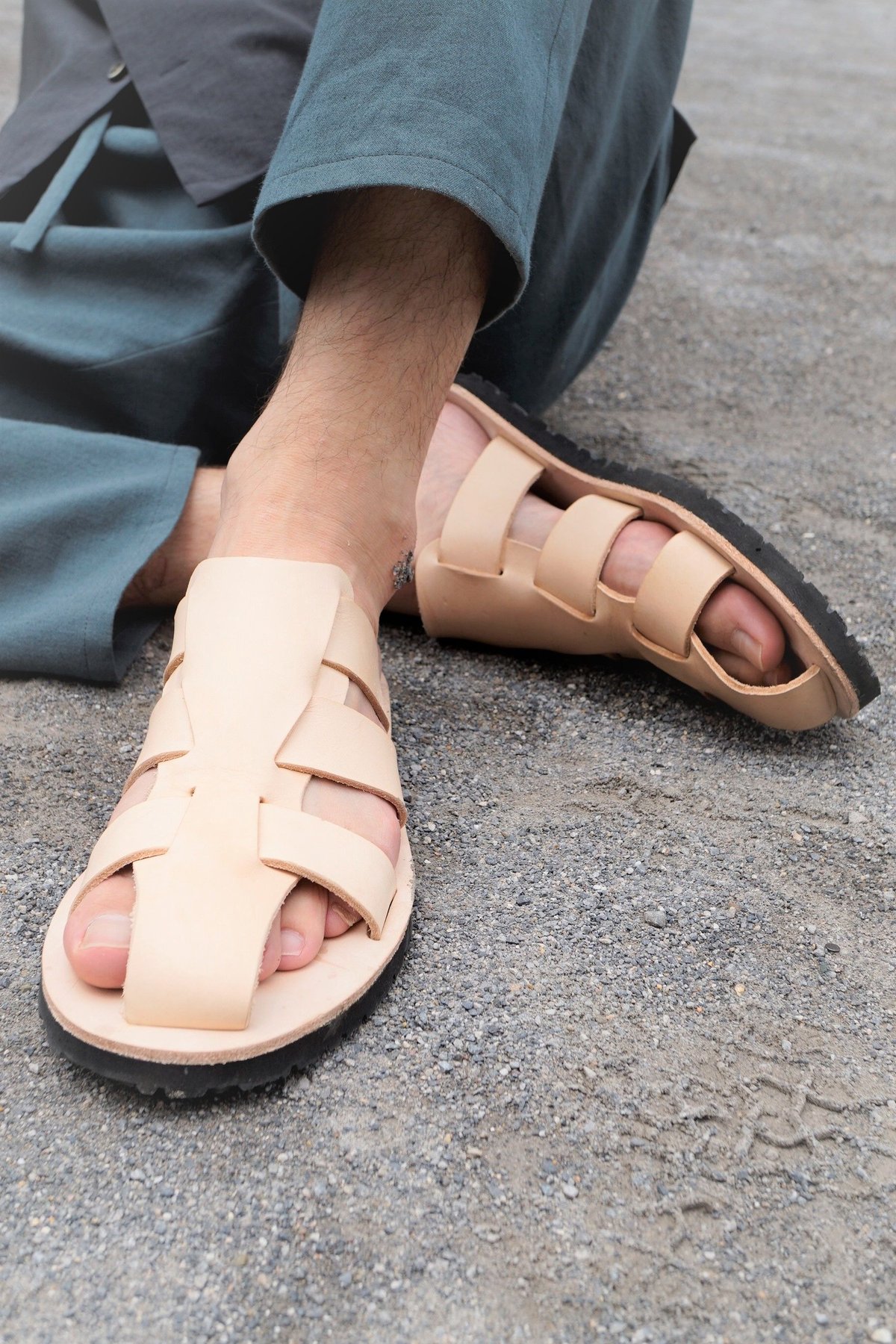 Ofsl オフスル]本革グルカサンダル作成キット Isopoda | フィボナッチ