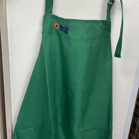 ポリエステルエプロンがエネルギーです