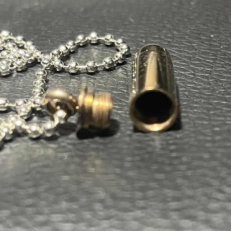 処分品　ロケットペンダントエネルギー