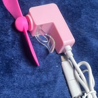もうエネルギー発生器になります　スマートフォン用クリックファンがエネルギー