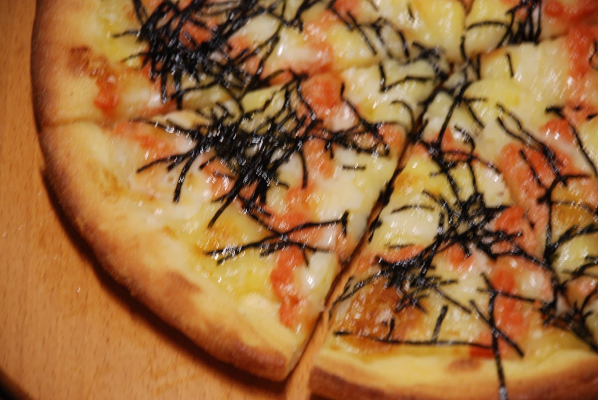 もちメンタイ | TWO WAY PIZZA
