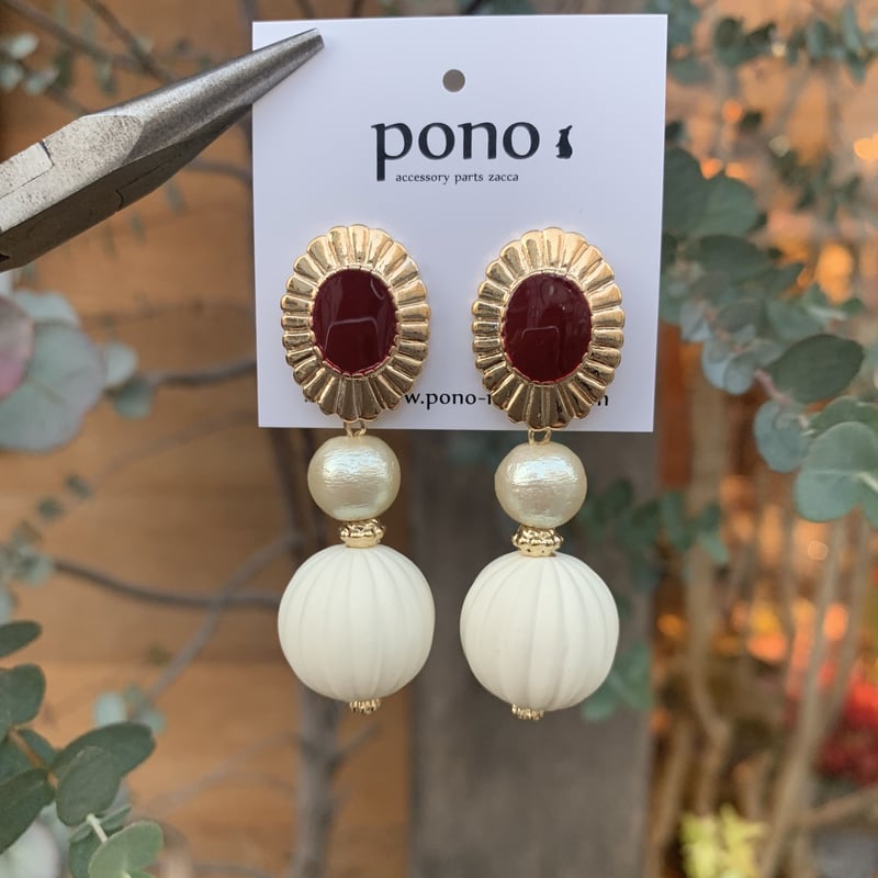 フラワーカボションピアス ボルドー | pono-nagoya