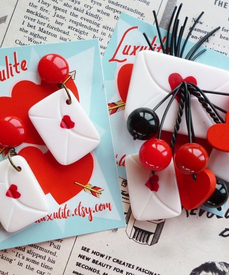Love Letters Sweetheart Brooch【LX-BR01】