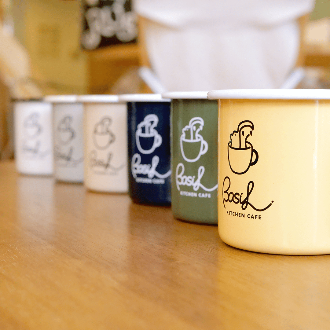 ホーローマグカップ【セサミ】 | BASIL KITCHEN STORE -3eee Inc