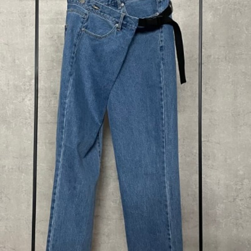 TRANOI.（トラノイ） アンバランスデニムジーンズ | ZAZABYS