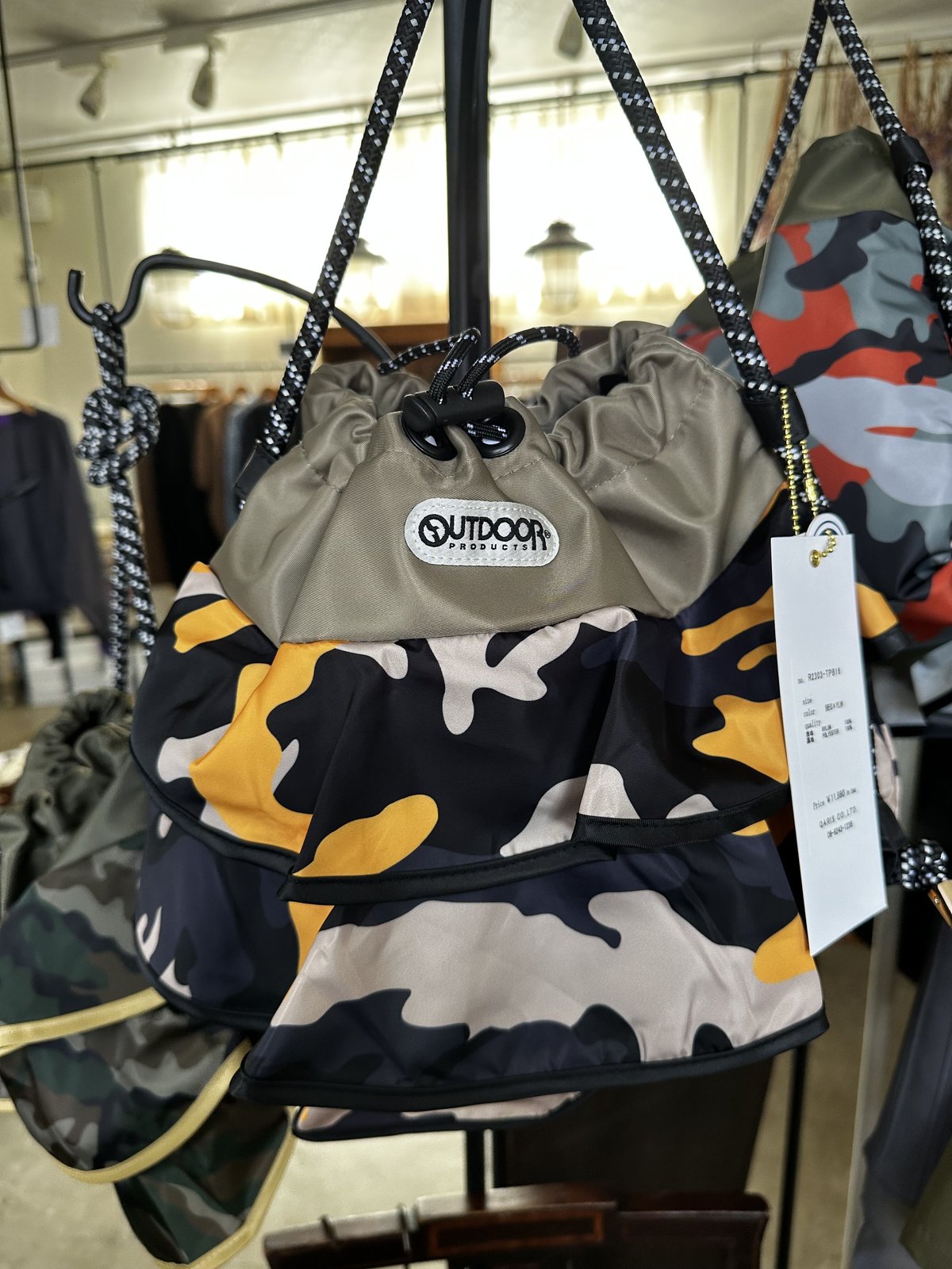 OUTDOOR RISLEY バッグ カーキ 1回使用 しみあり OUTDOOR RISLEY